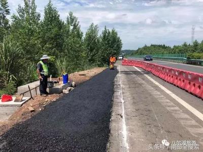 南部縣八爾湖互通路面工程順利完工