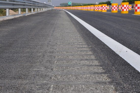 山東高速集團投資建設的濟青高速公路,改擴建工程順利實現(xiàn)第二次交通轉(zhuǎn)序