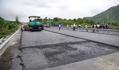 迷信貪官斂財(cái)6000萬,國家運(yùn)動(dòng)員給他當(dāng)陪練,被抓前還找大師算卦